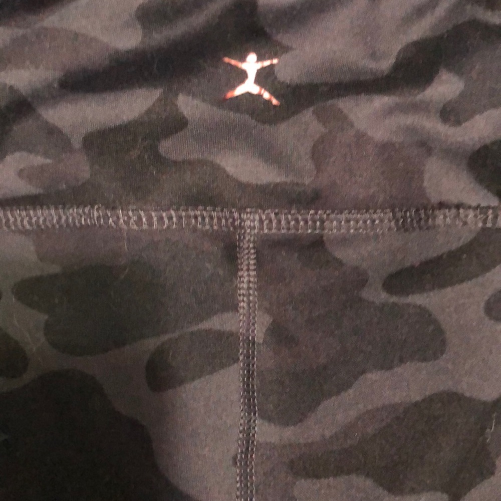 Dan skin used workout pants